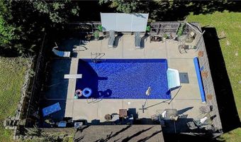 24 Burgess Rd, Foster, RI 02825