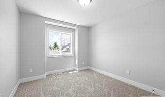 796 Hollow Dr, Ammon, ID 83401