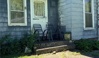 111 Day St, Albion, NY 14411