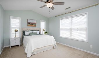 979 Branch Line Ln, Apex, NC 27502
