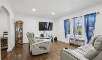 419 Greylock Pkwy, Belleville, NJ 07109
