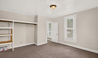 127 Walnut St, Ashville, OH 43103