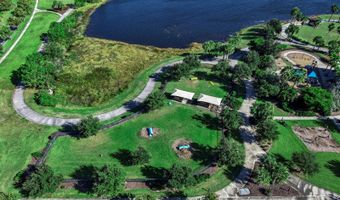 6364 ROADSTEAD Ct, Apollo Beach, FL 33572