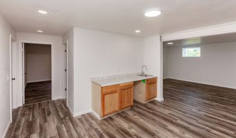 608 NE 56th St, Ankeny, IA 50021
