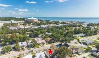 173 Pine Grove Ave, Biloxi, MS 39531