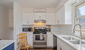 1205 E CARLSON St, Cheyenne, WY 82009