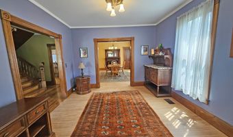 30 Chapin St, Brattleboro, VT 05301