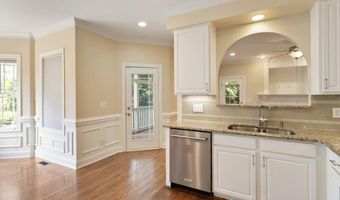 109 Gullane Ct, Apex, NC 27502
