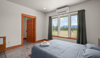 10771 E Langell Valley Rd, Bonanza, OR 97623