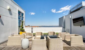 925 N FAIRFAX St 804, Alexandria, VA 22314