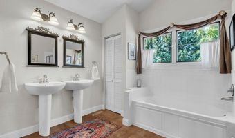 2365 Juniper Ave, Boulder, CO 80304