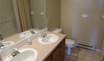 1225 W Whitehall St 1223, Allentown, PA 18102