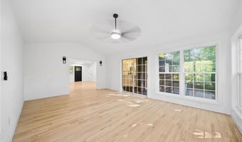 5 Dunvegan Ln, Bella Vista, AR 72715