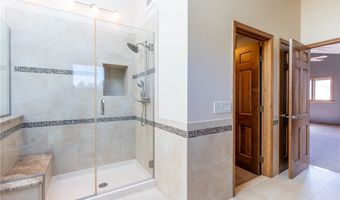 55 Hunt Club Cir, Amherst, NY 14051
