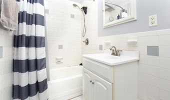 181 Sampson St, Bridgeport, CT 06606