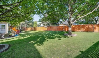 1235 Bentwood Ct, Altoona, IA 50009