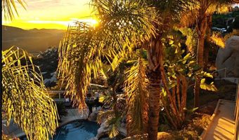 28521 Gladstone Ct, Escondido, CA 92026