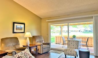 23132 Village 23, Camarillo, CA 93012