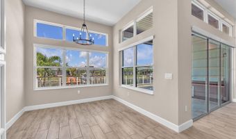 5305 WISHING ARCH Dr, Apollo Beach, FL 33572