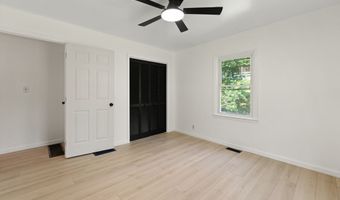 57 Hopson St, Auxier, KY 41602