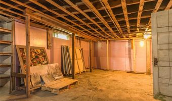 1206 James Ave, Albert Lea, MN 56007