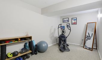 6152 WELLINGTON COMMONS Dr, Alexandria, VA 22310