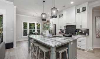 29 Gusta Ln, Hot Springs Village, AR 71909