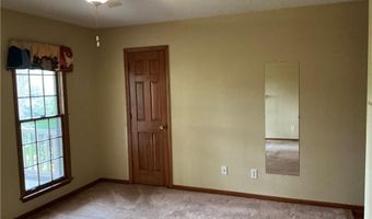 455 Forest Ave SE, Baxley, GA 31513