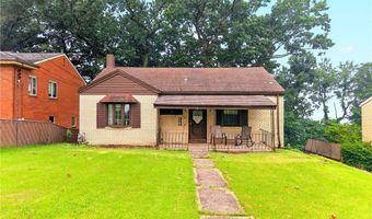 3 Solar Dr, Ambridge, PA 15003