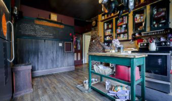 38 Border St, Amherst, NH 03031