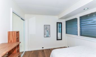 614 Ululani St, Kailua, HI 96734