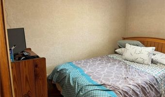 2 Cobble Hill Rd, Lincoln, RI 02865