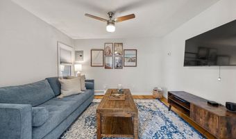 528 E 3rd St A, Boston, MA 02127