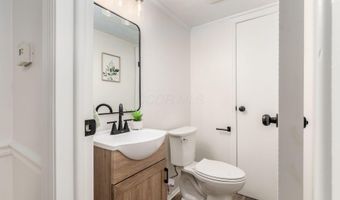 486 Clairbrook Ave, Columbus, OH 43228