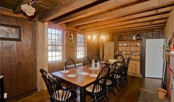 175 Huntinghouse Rd, Glocester, RI 02857