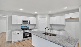 100 Northview Ter, Ash Grove, MO 65604