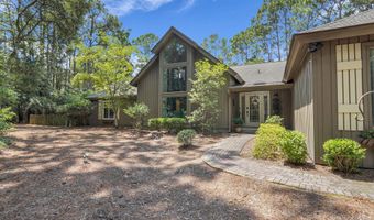 4 Egret Dr, Beaufort, SC 29907