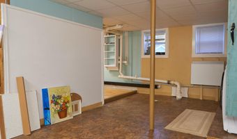 247 Burleigh Rd, Bangor, ME 04401