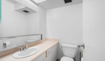 430 Keoniana St 314, Honolulu, HI 96815