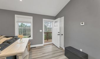 123 Parade Rd, Barnstead, NH 03218