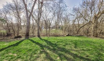 672 Garys Dr, Antioch, IL 60002