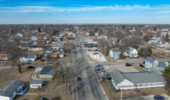 104 S WESTERN Ave, Abingdon, IL 61410