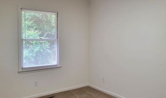 607 Longleaf Rd A, Aberdeen, NC 28315