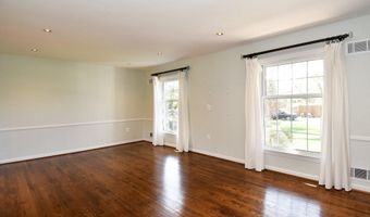 9309 REEF Ct, Alexandria, VA 22309