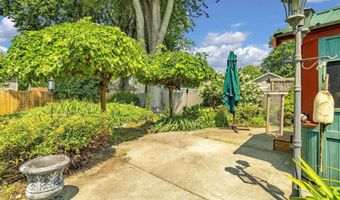 1805 ST Clair River Dr, Algonac, MI 48001