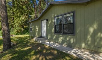 107 S Van Wyck Ave, Cascade, ID 83611