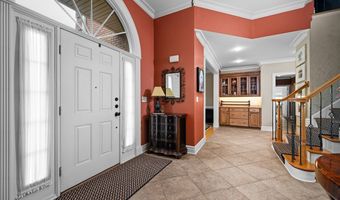 47 Nature Cove Ct, Amherst, NY 14221