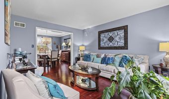 8290 WOODBINE Rd, Airville, PA 17302