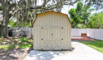 921 W Winifred St, Avon Park, FL 33825