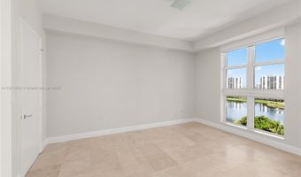 19900 E Country Club Dr PH18, Aventura, FL 33180